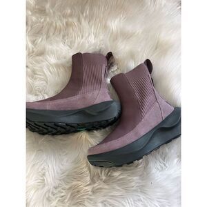 The North Face Women's Halseigh Knit Waterproof Snow Boots Light Mauve Size 7 pu